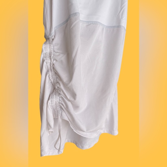 Small Fabletics Racerback Athletic Shirt - Picture 3 of 3